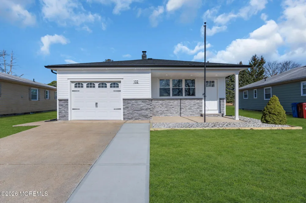 102 Bimini Drive Toms River, NJ 08757