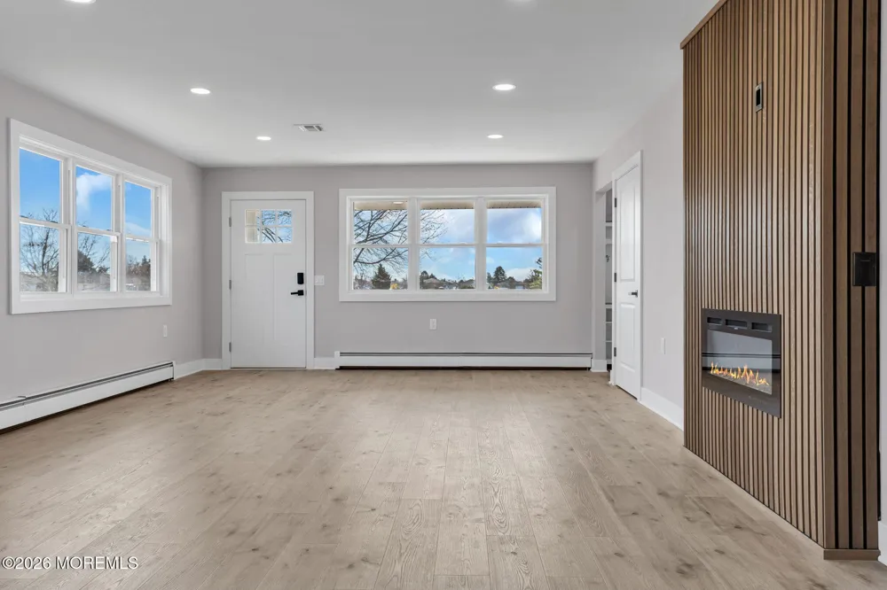 102 Bimini Drive Toms River, NJ 08757