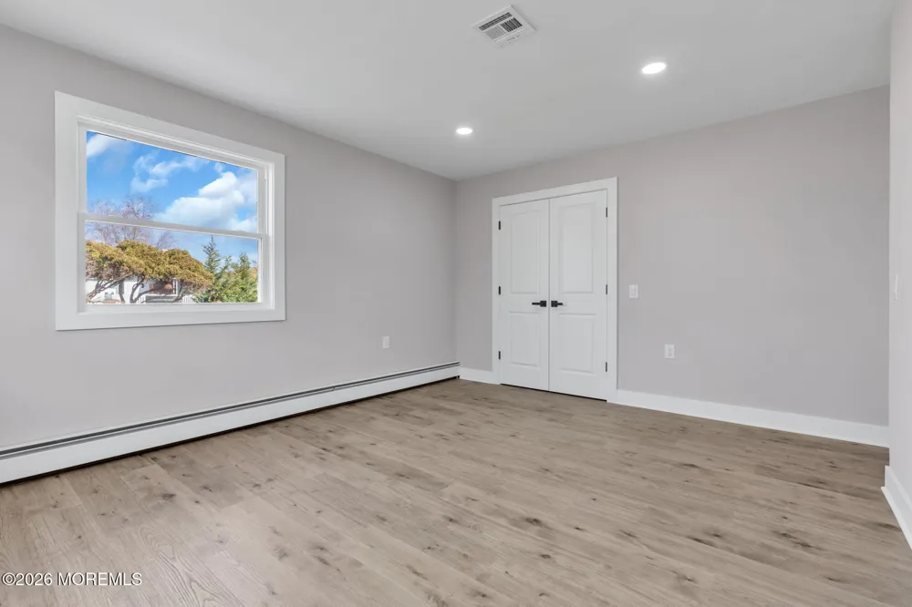 102 Bimini Drive Toms River, NJ 08757