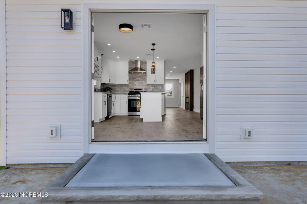 102 Bimini Drive Toms River, NJ 08757