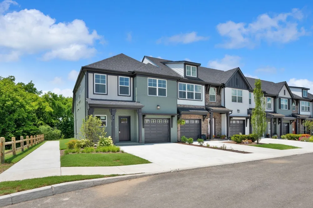 159 Rothwood PVT Drive Hendersonville, TN 37075