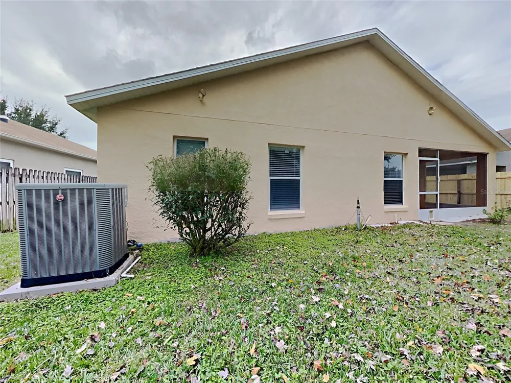 511 WELLESLY STREET Oviedo, FL 32765