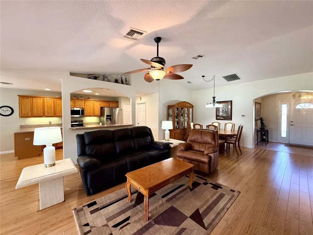 15669 SW 14TH AVENUE ROAD ocala, FL 34473