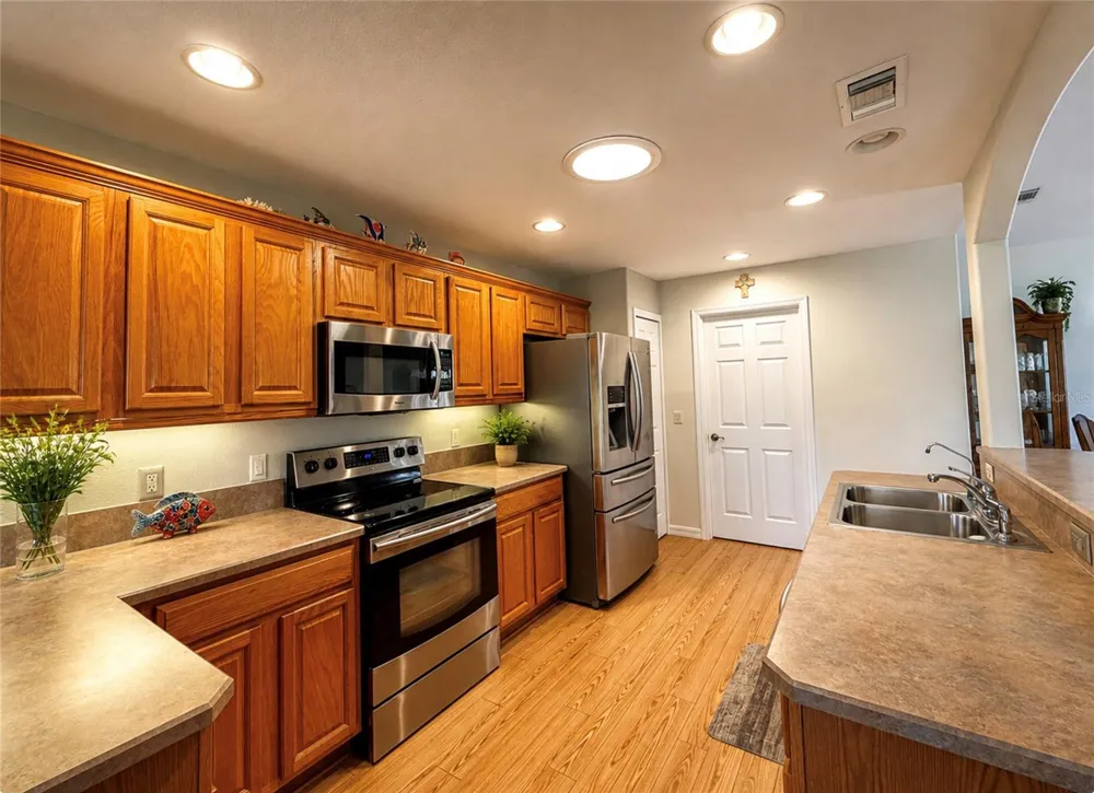 15669 SW 14TH AVENUE ROAD ocala, FL 34473