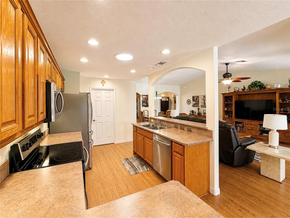 15669 SW 14TH AVENUE ROAD ocala, FL 34473