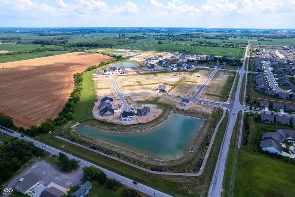 4877 Haven Ponds Drive McCordsville, IN 46055