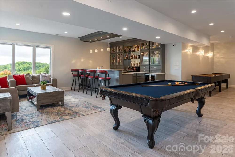 153 Mills Place Asheville, NC 28804