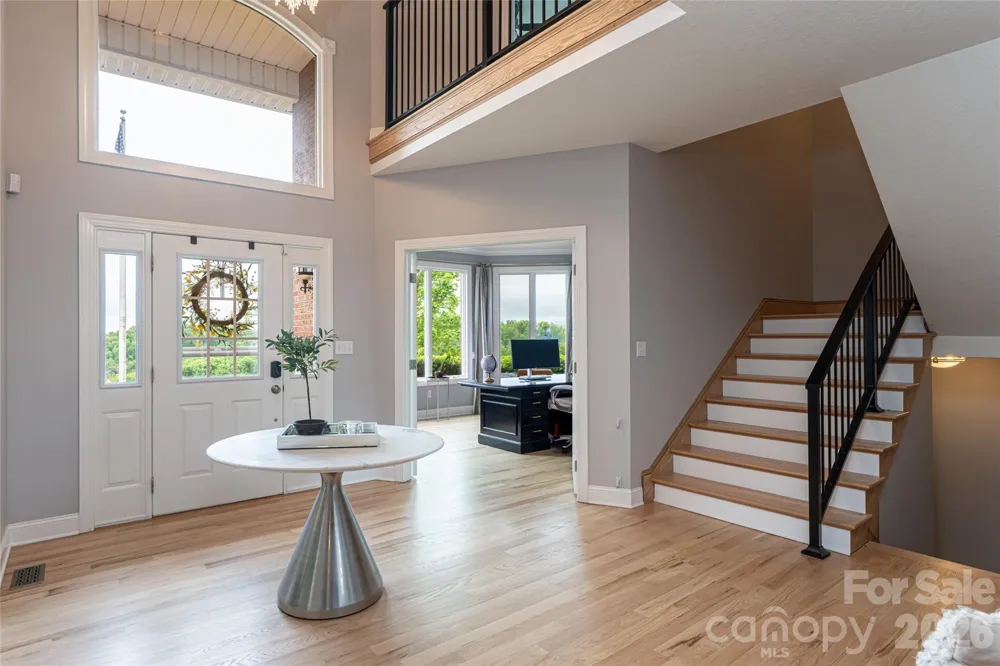 153 Mills Place Asheville, NC 28804