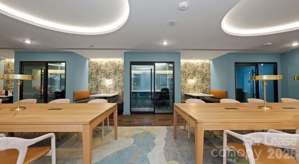 426 Tryon Street #B2.1r Charlotte, NC 28202