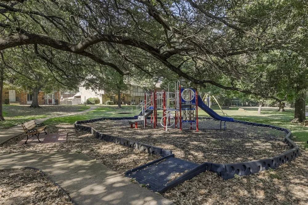 326 Westview Terrace Arlington, TX 76013