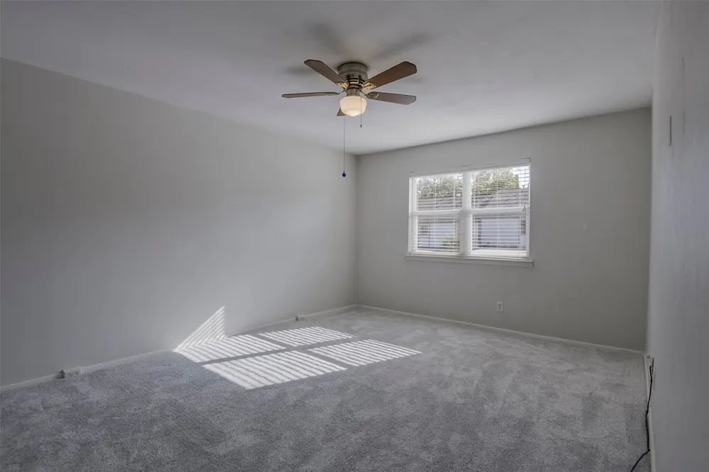 326 Westview Terrace Arlington, TX 76013