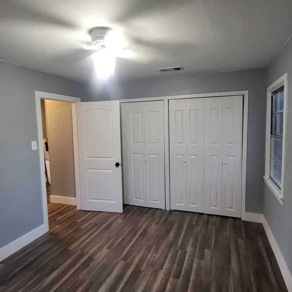 1933 Fort Worth Street Grand Prairie, TX 75050