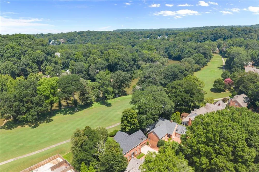 255 Tenth Fairway Roswell, GA 30076