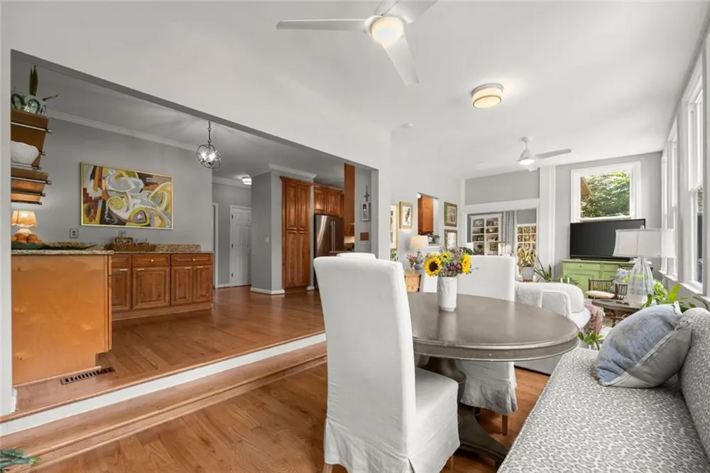 255 Tenth Fairway Roswell, GA 30076