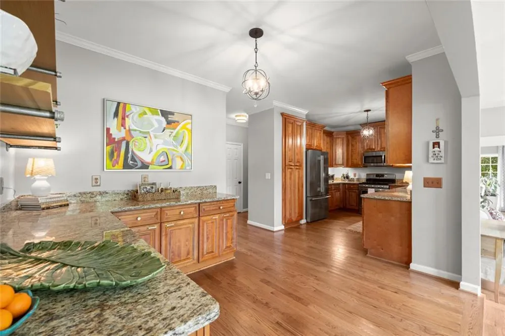 255 Tenth Fairway Roswell, GA 30076