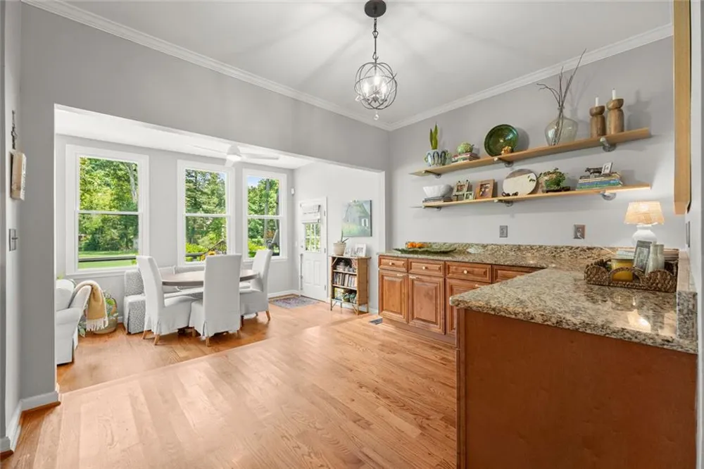 255 Tenth Fairway Roswell, GA 30076