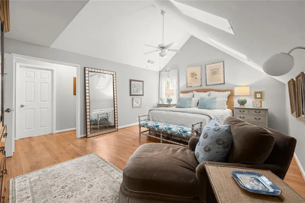 255 Tenth Fairway Roswell, GA 30076
