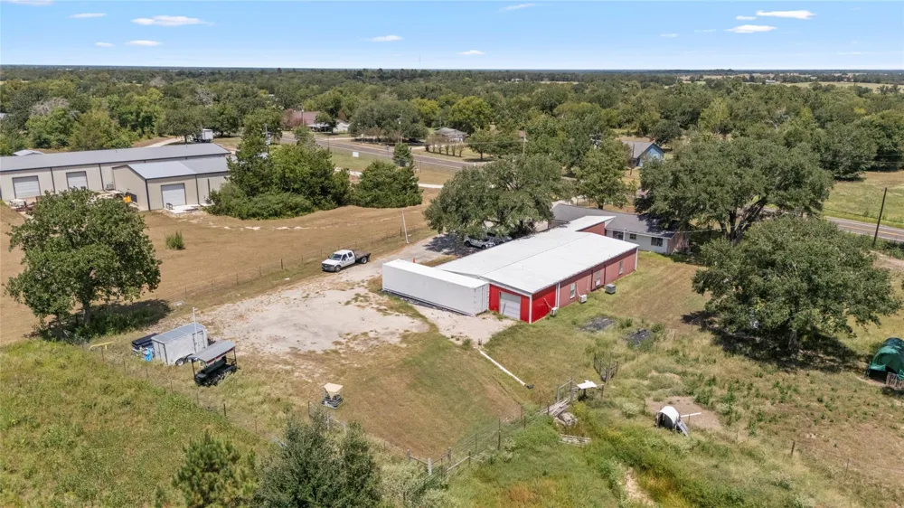 9772 Fm 1696 Road Bedias, TX 77831