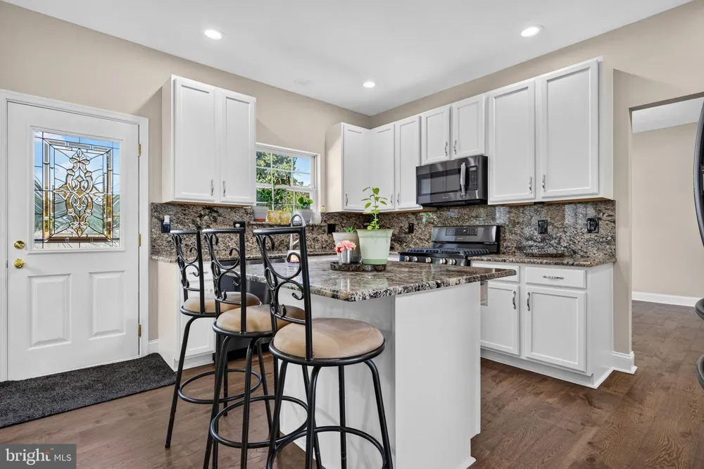 108 COPPERFIELD DRIVE Woodbury, NJ 08096