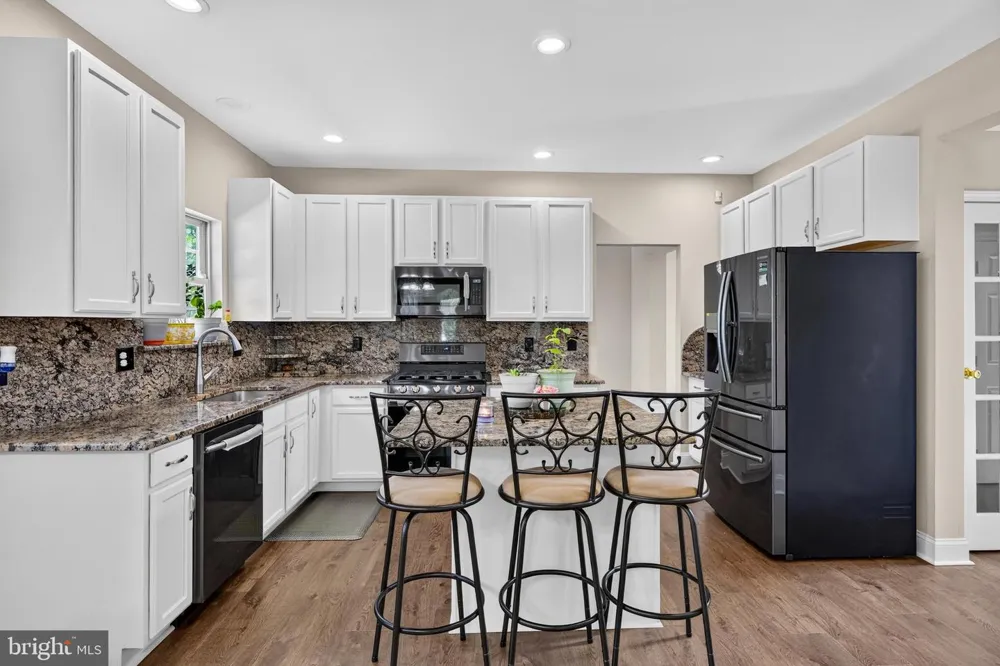 108 COPPERFIELD DRIVE Woodbury, NJ 08096