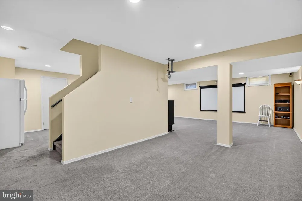 108 COPPERFIELD DRIVE Woodbury, NJ 08096