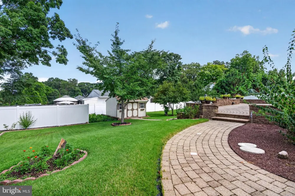 108 COPPERFIELD DRIVE Woodbury, NJ 08096