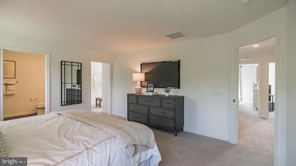 329 MONTEREY DRIVE Egg Harbor Township, NJ 08234