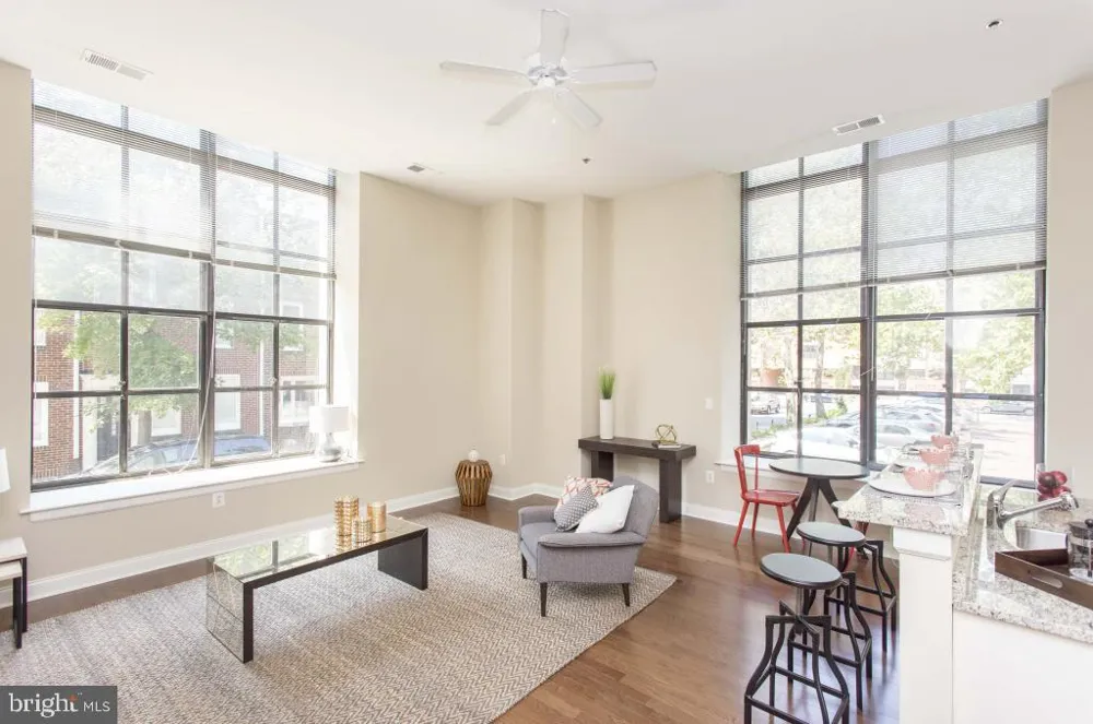 230-38 N 21ST STREET Philadelphia, PA 19103