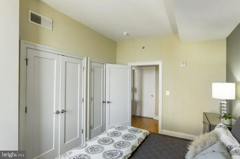 230-38 N 21ST STREET Philadelphia, PA 19103