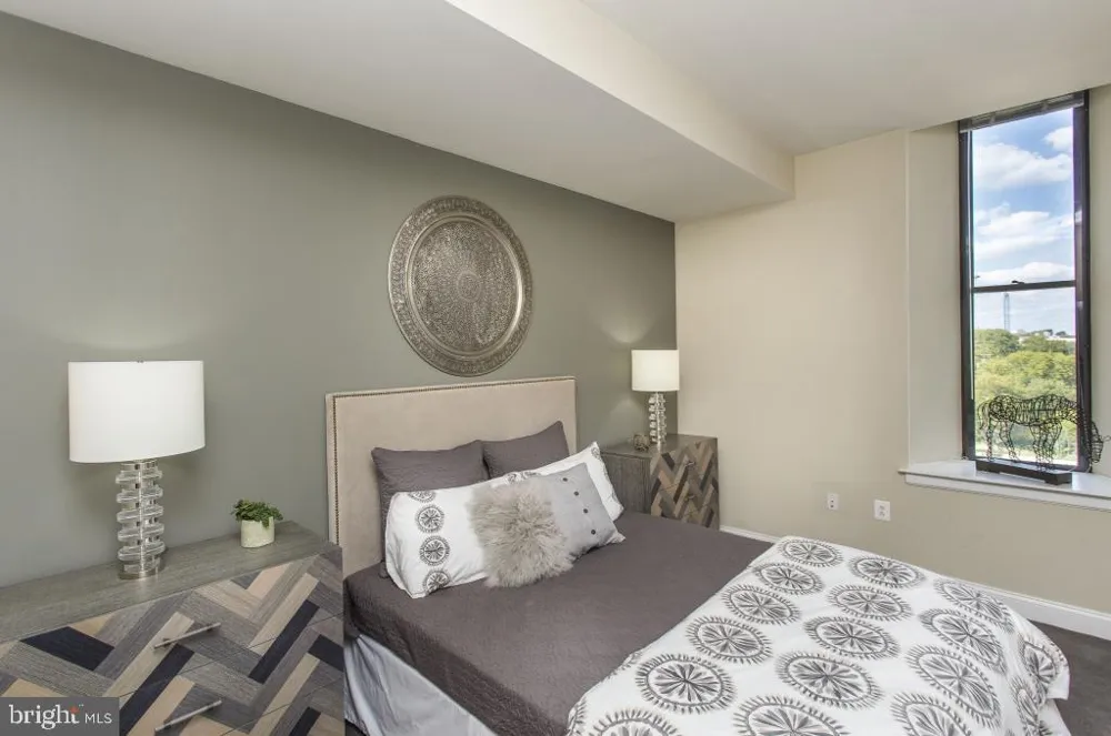 230-38 N 21ST STREET Philadelphia, PA 19103