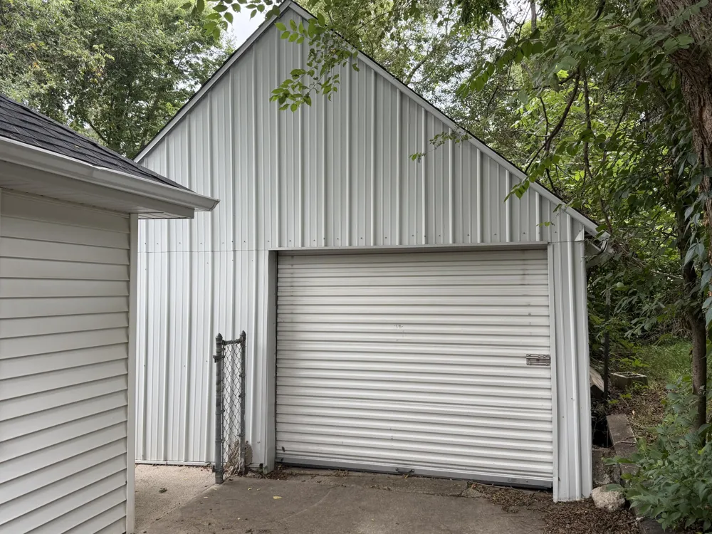 931 Pomeroy Street Kalamazoo, MI 49001