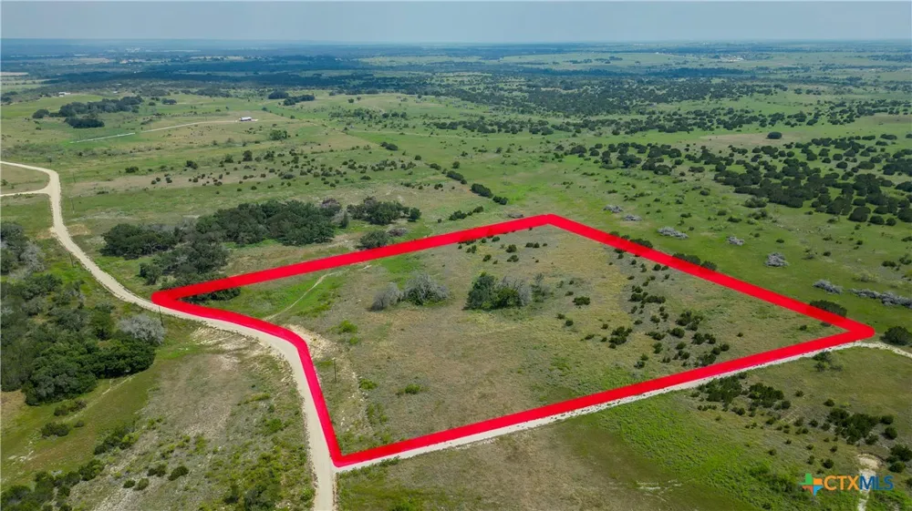 1817 PR 3032 Hamilton, TX 76531