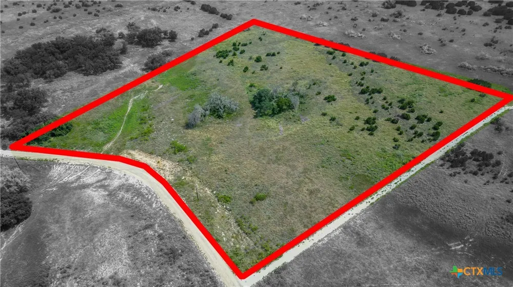 1817 PR 3032 Hamilton, TX 76531