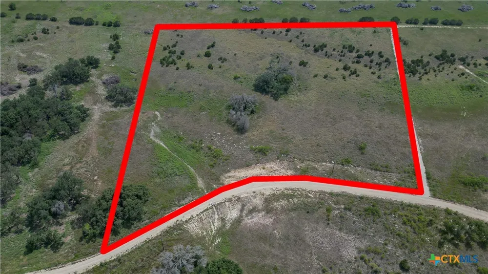 1817 PR 3032 Hamilton, TX 76531