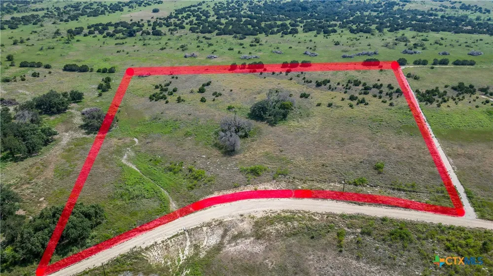 1817 PR 3032 Hamilton, TX 76531