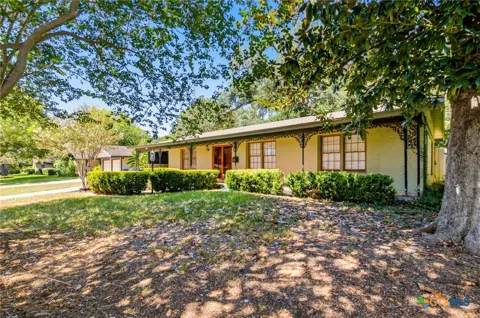404 Cherokee Lane
