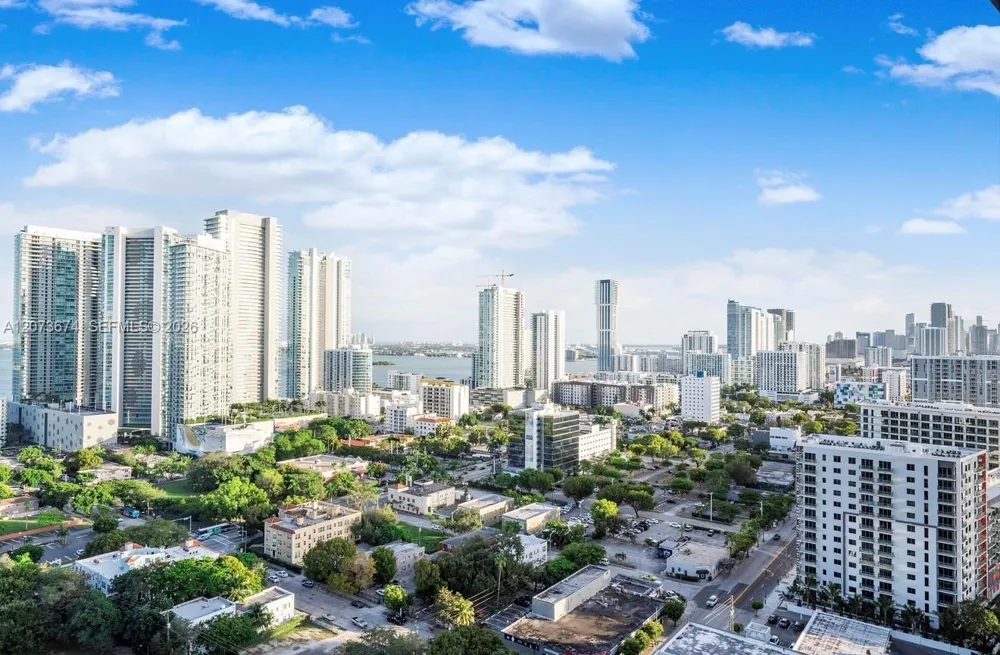 121 NE 34th St #2506A Miami, FL 33137