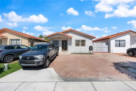 11259 NW 88th Ave #-