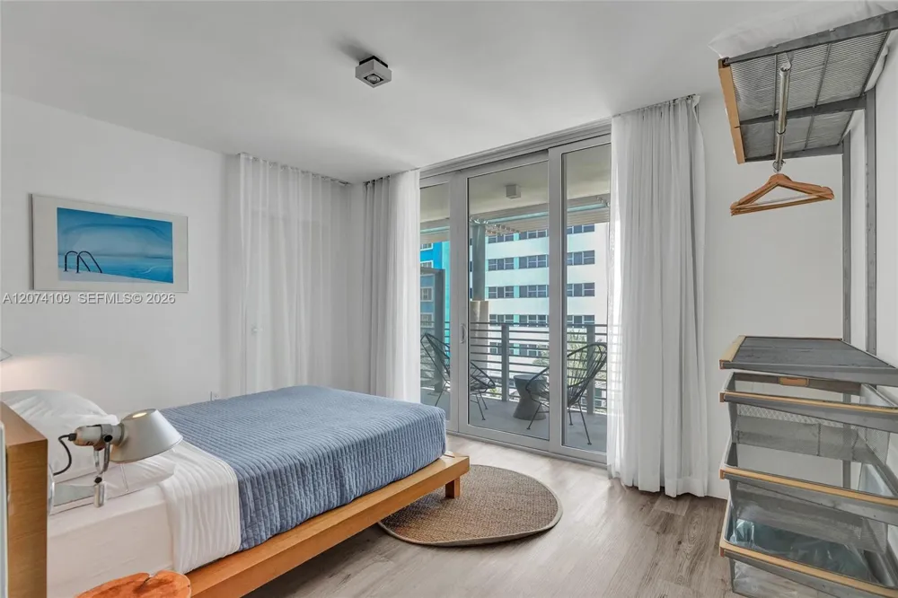6080 Collins Ave #508 Miami Beach, FL 33140