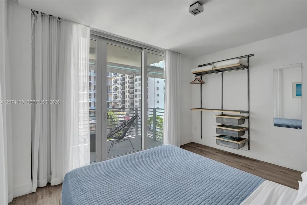 6080 Collins Ave #508 Miami Beach, FL 33140