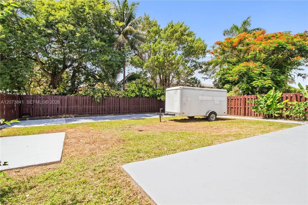 12072 SW 249th St Homestead, FL 33032