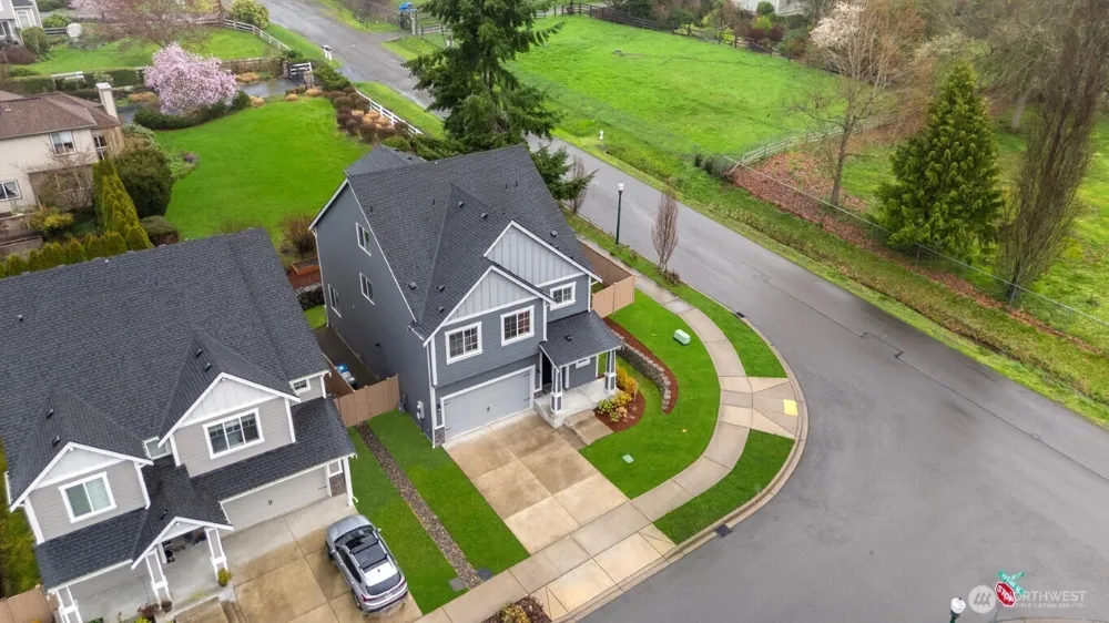 15240 SE 255th Court Covington, WA 98042