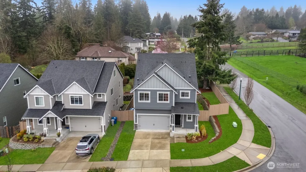 15240 SE 255th Court Covington, WA 98042