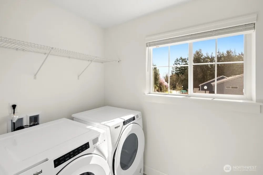 15240 SE 255th Court Covington, WA 98042