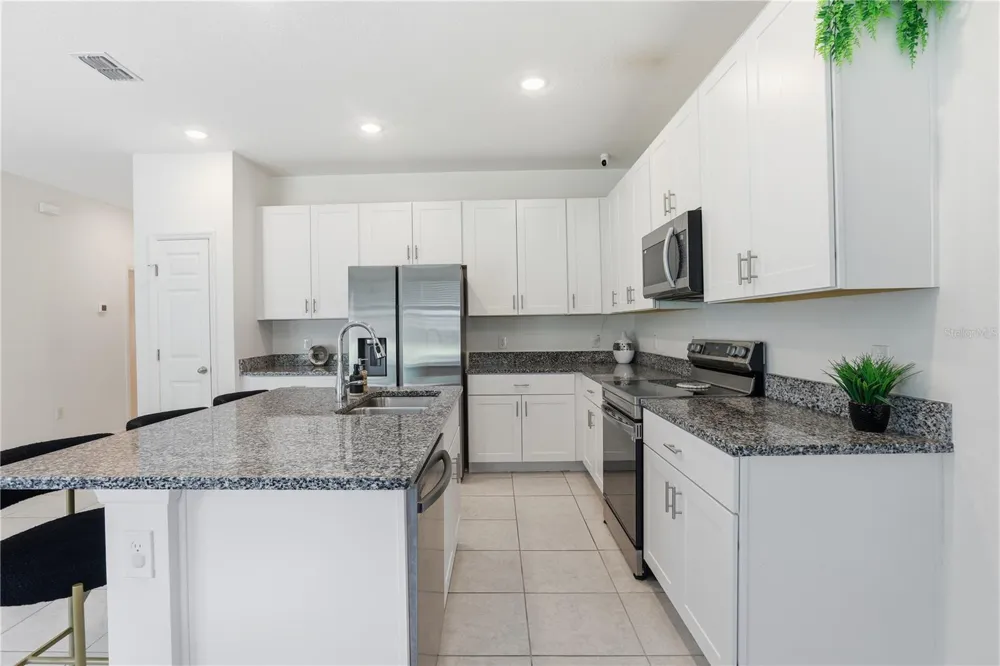 788 RICHMOND ESTATE AVENUE Haines City, FL 33844