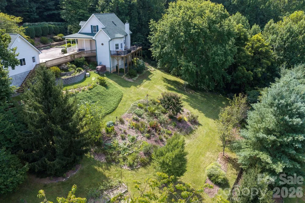 92 S Lindon Cove Road Candler, NC 28715