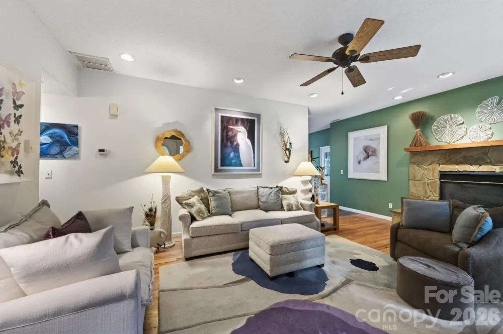 92 S Lindon Cove Road Candler, NC 28715