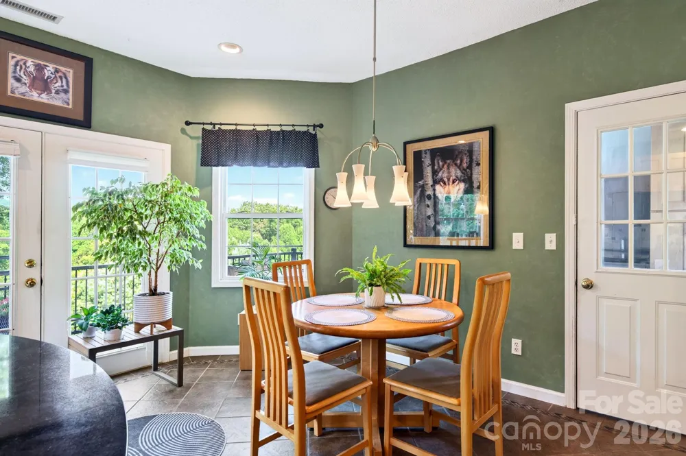 92 S Lindon Cove Road Candler, NC 28715