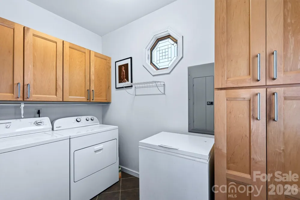 92 S Lindon Cove Road Candler, NC 28715