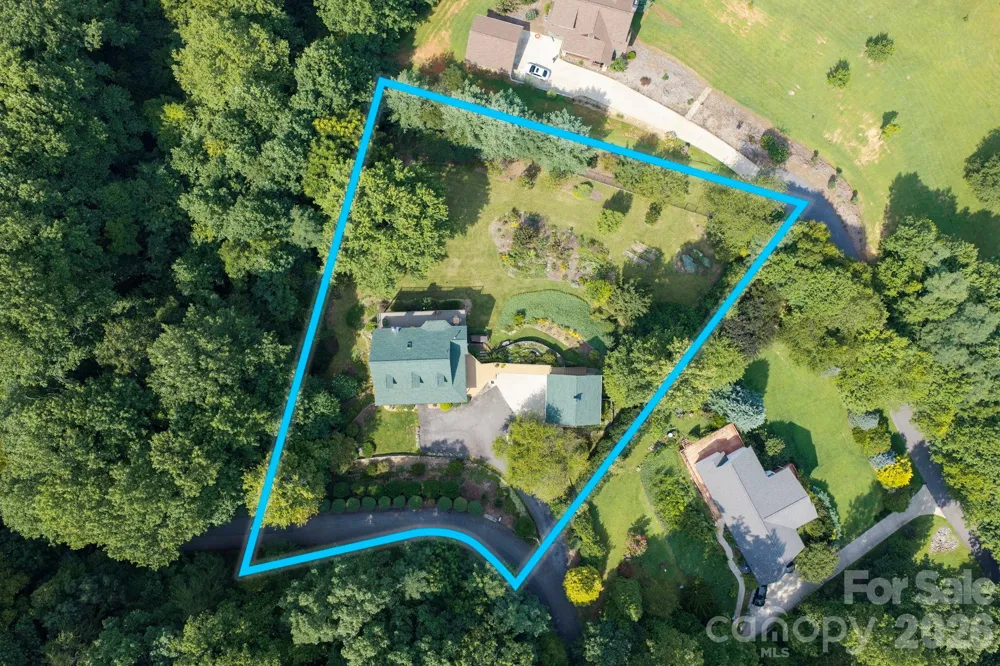 92 S Lindon Cove Road Candler, NC 28715